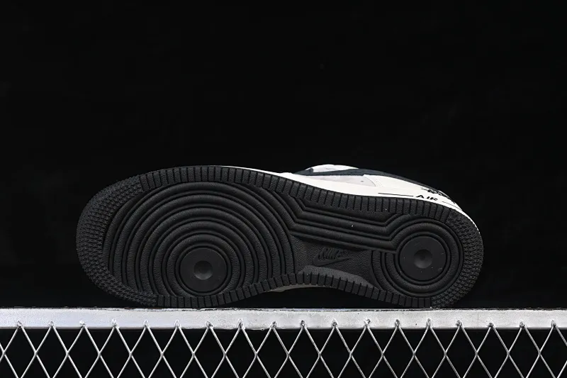 All categories Nk Air Force 1 Air Force series Nk Air Force 1 Low Air Force low-top Nike Air Force 1'07 Low Stussy co-branded white gray black Air Force 1 low-top casual sneakers XD9314-617